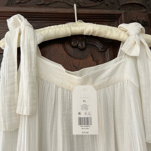 Creme lovely gauze material dress long in length and flowy🤍 - Picture 2 of 3